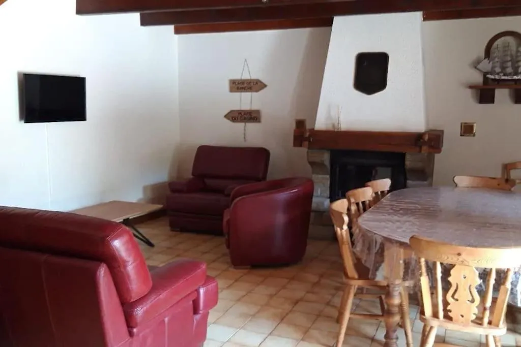Maison Bretonne 8 Personnes En Cotes D'Armor Gicquel Frankreich